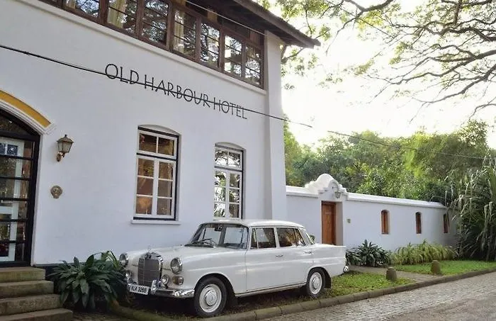 Old Harbour Hotel